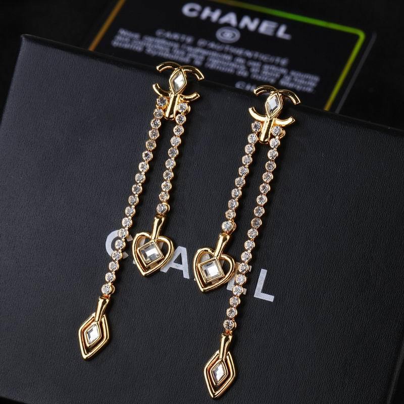 Chanel Earrings 552